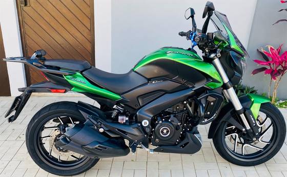 BAJAJ DOMINAR 400 BAJAJ DOMINAR 400